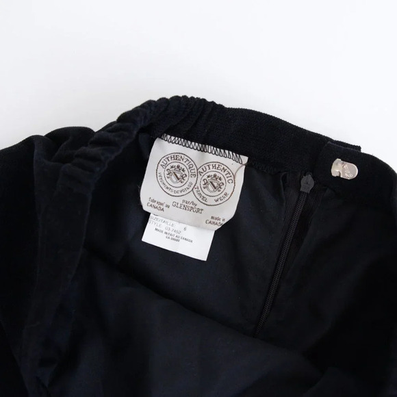 Vintage Glensport Black Midi A-Line Skirt Made in Canada Size 6 - Picture 9 of 9